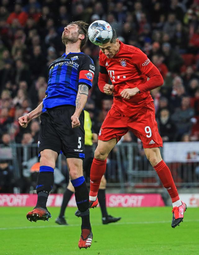 于普通联赛 于普通联赛